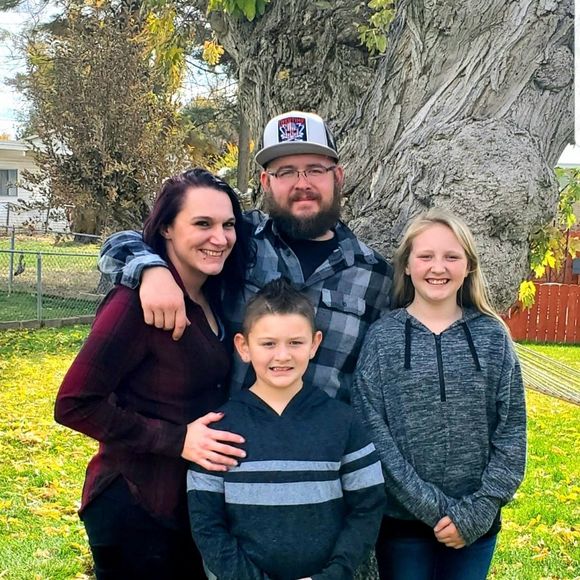 Meet your Posher, Rachel - Picture 1 of 1